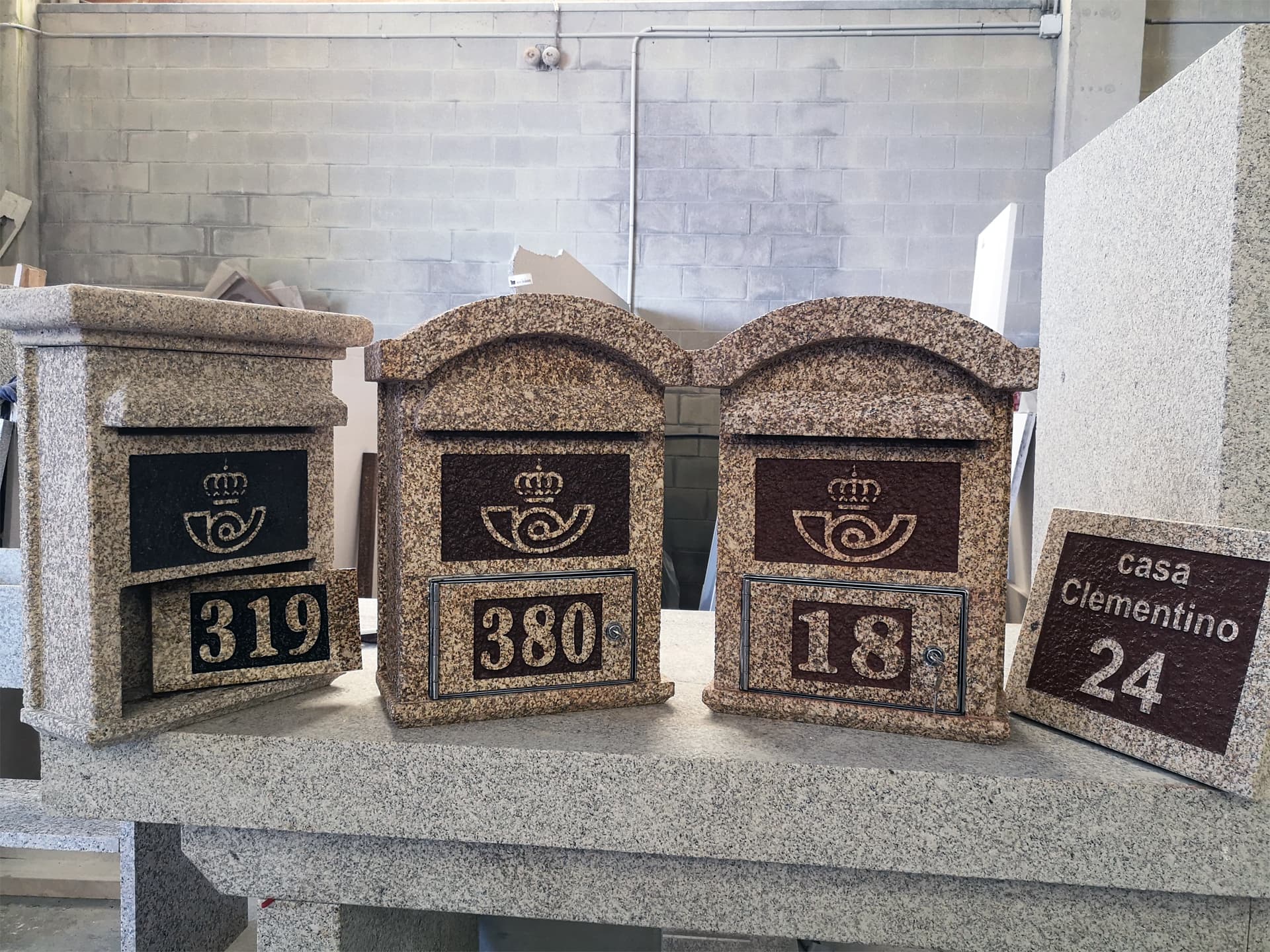 Mármoles Caamaño, en Vimianzo